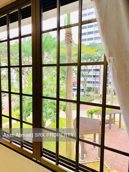 Blk 529 Jurong West Street 52 (Jurong West), HDB 5 Rooms #210715481